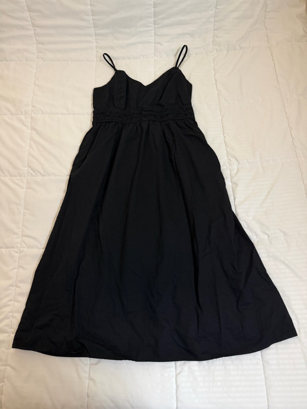 Old Navy Black Spaghetti Strap Midi Dress